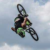 Dawid Błaziński zumbi cycles Dawid Błaziński zumbi cycles